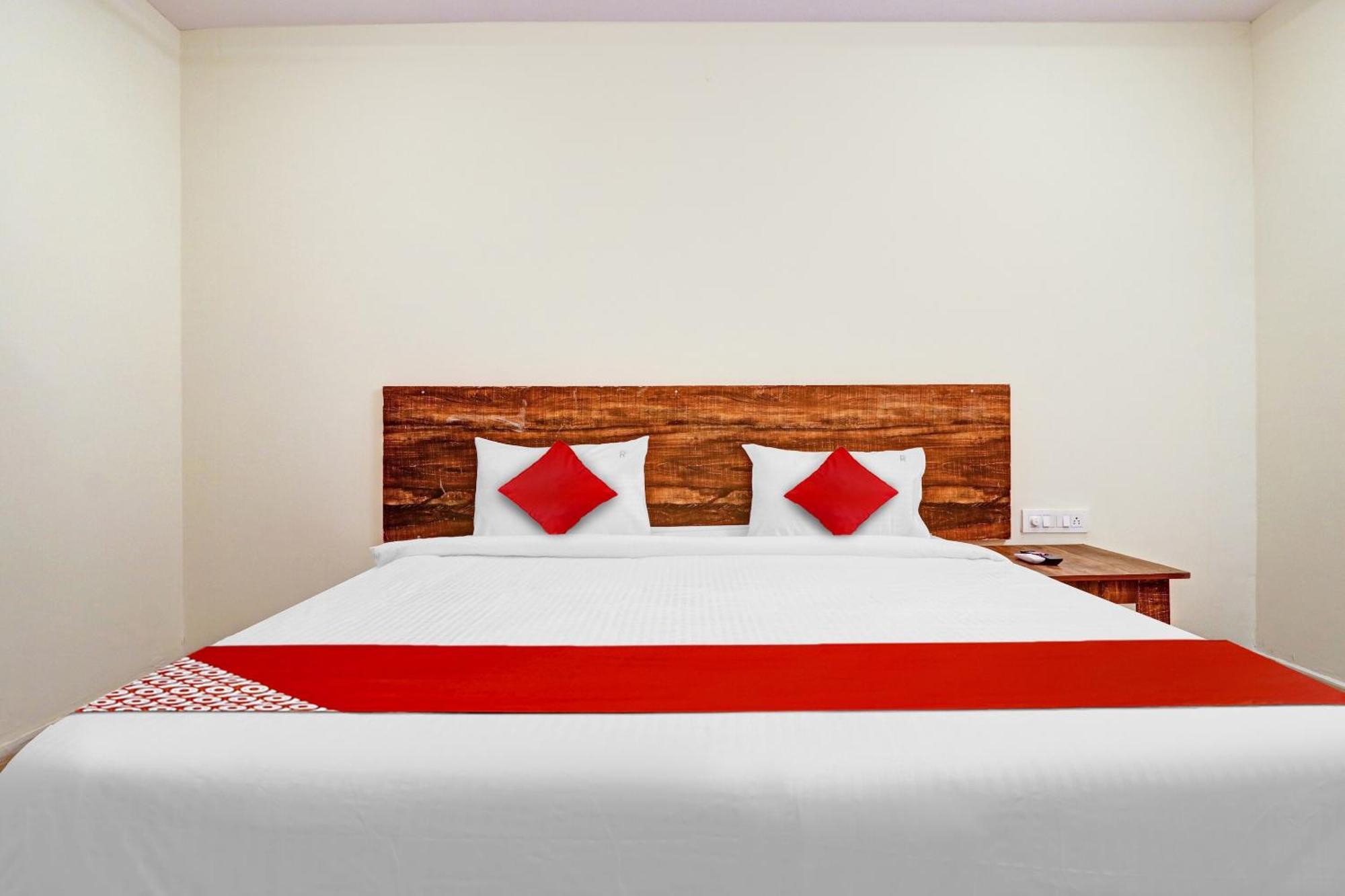 Hotel O R Square Inn Χιντεραμπάντ Εξωτερικό φωτογραφία